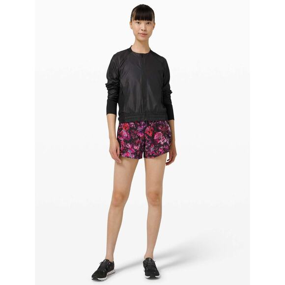 Lululemon Tracker Short V *4" Fluoro Floral Multi Women's 4 - Picture 8 of 9